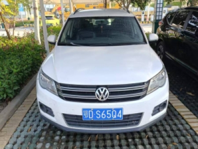 <strong>鄂DS65Q4大眾汽車(chē)牌SVW6451C</strong>